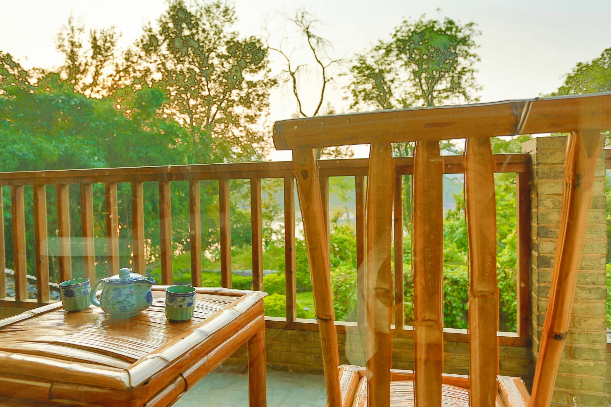 Yangshuo River Lodge Hotel Exterior photo
